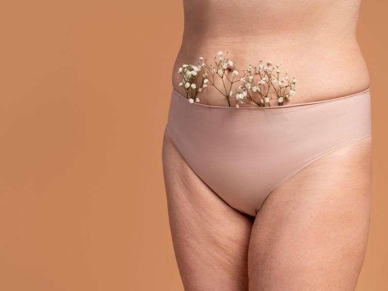 buyuk-dudak-estetigi-dolgu-yag-enjeksiyonu-sarkma-duzeltme